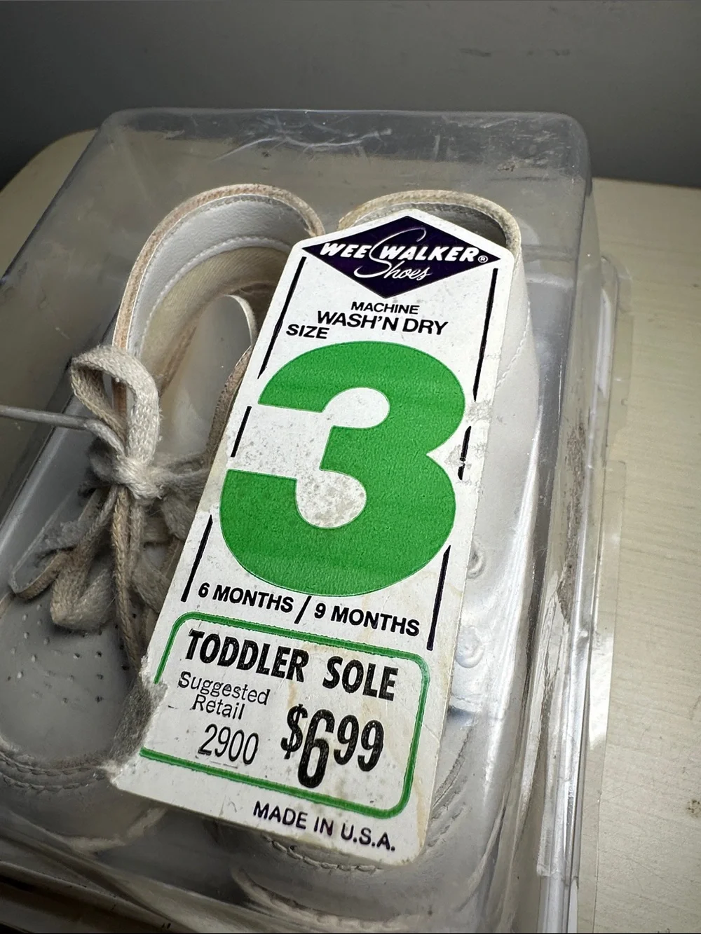 Wee walker White Toddler Shoes Size 3